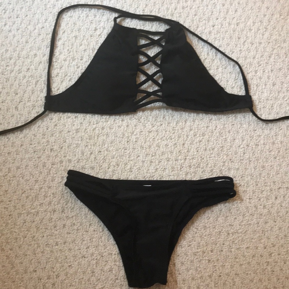 Zaful Criss Cross Bikini